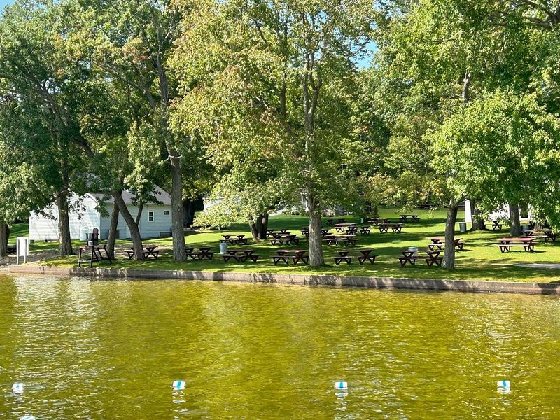 A Quick Look At Douglas, Massachusetts And The Blackstone Valley Around It