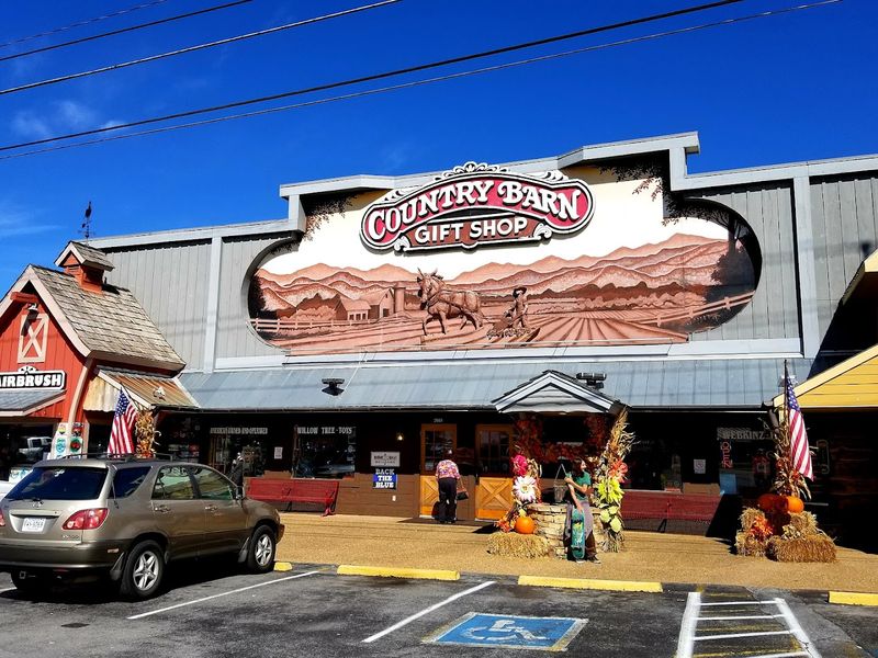 Planning Your Visit To 2869 Parkway In Pigeon Forge