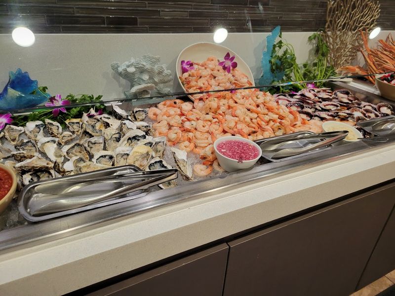Fresh Oysters And Cold Seafood That Set The Tone Early