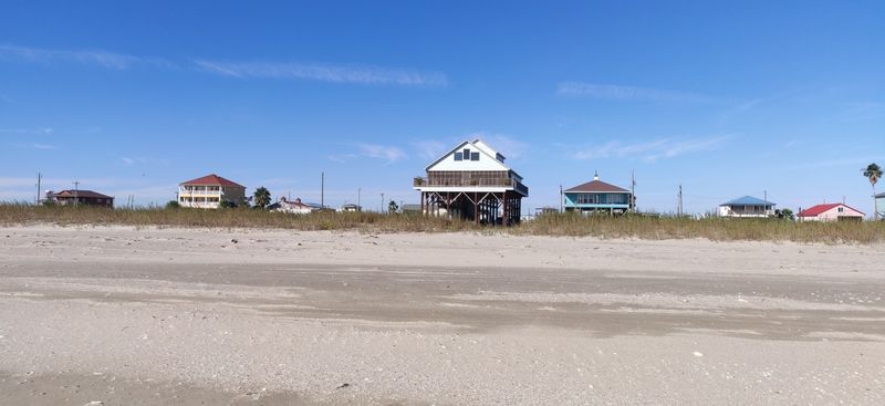 Daytime Activities That Showcase Louisiana Beach Beauty