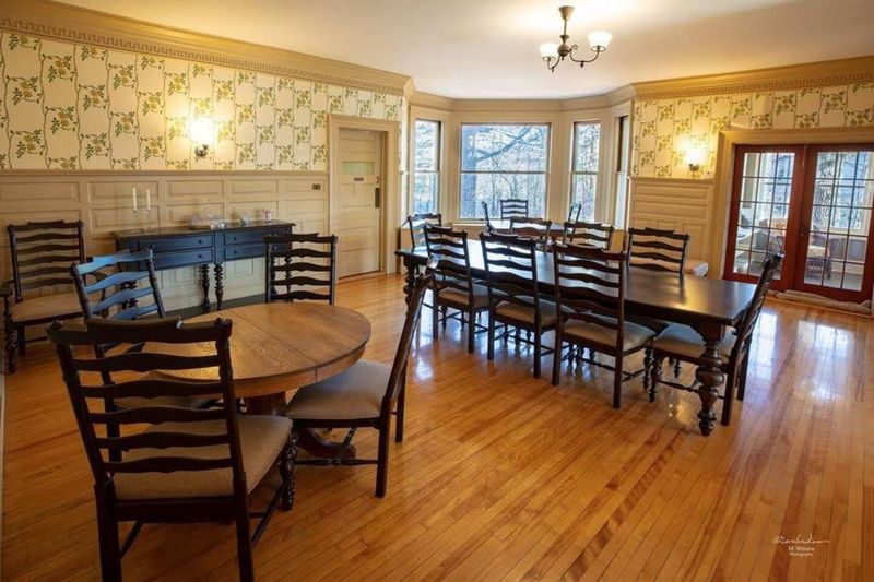 Franklin Manor