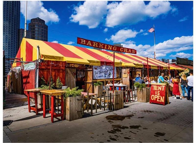 Barking Crab, Boston