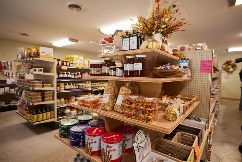 The Country Store Atmosphere That Feels Like Stepping Back In Time