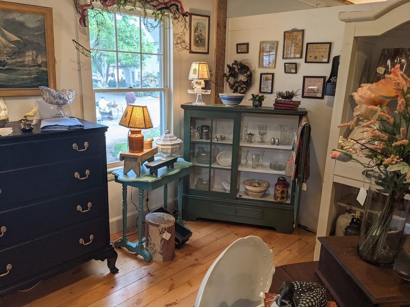 The Barn And House Shops Offer A Year-Round Experience