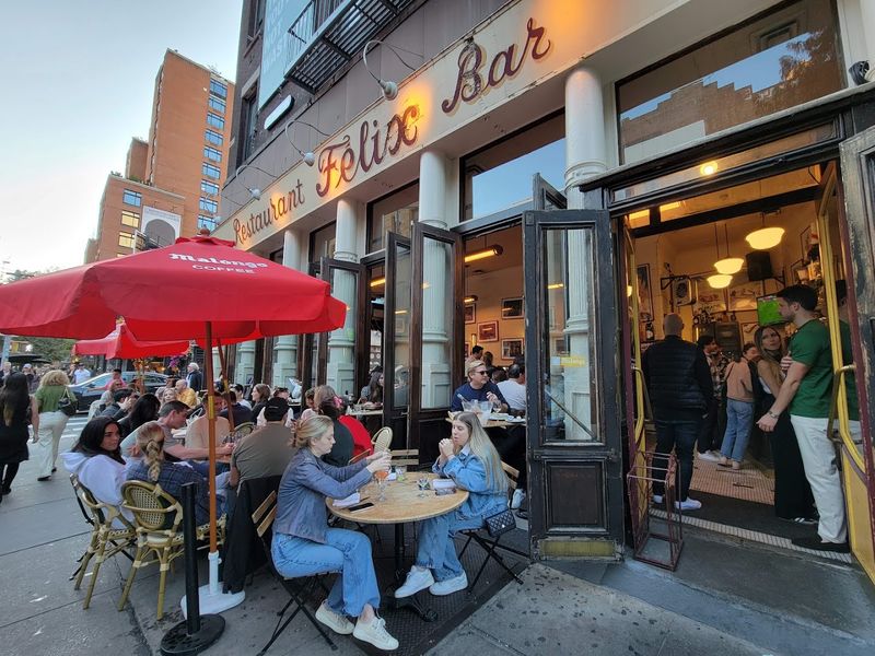 Felix's Restaurant And Oyster Bar