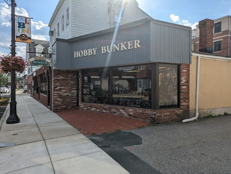 Hobby Bunker, Wakefield