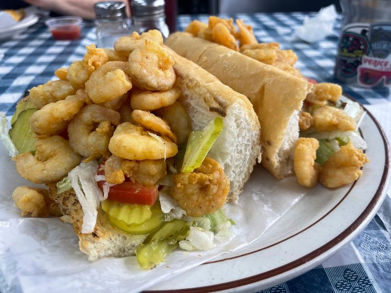 MacBe Seafood And Cafe