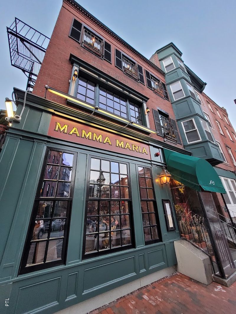 Mamma Maria, Boston