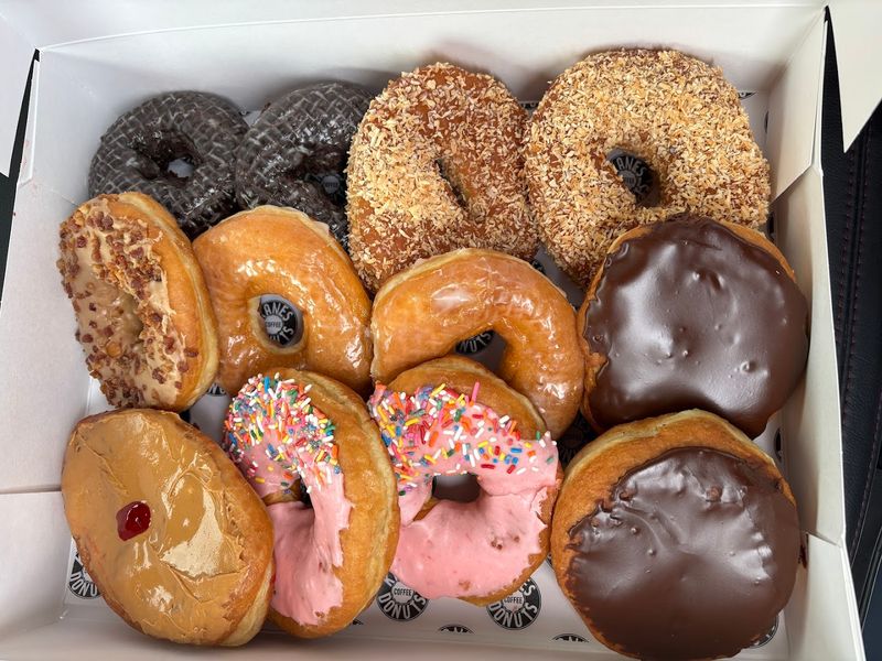 Kane's Donuts Lincoln Avenue