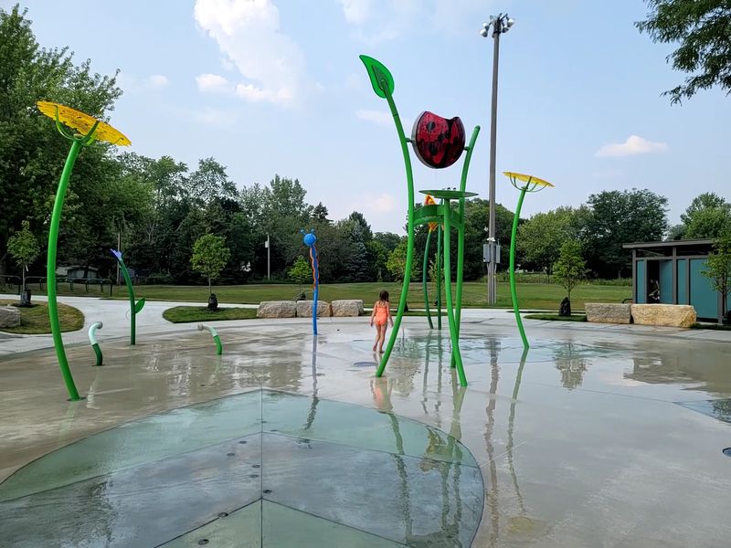 Tom & Rita Tubbs Splashpad At Wetmore Park