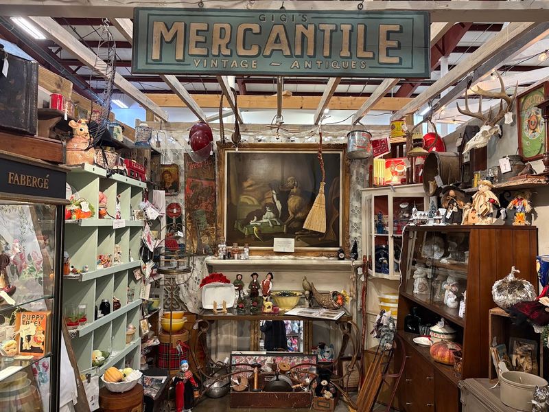 The Bounty Of Art And Antiques