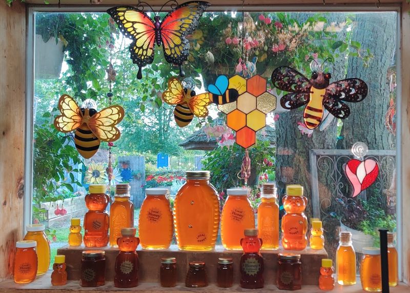 Homemade Goods Worth Stocking Your Pantry With