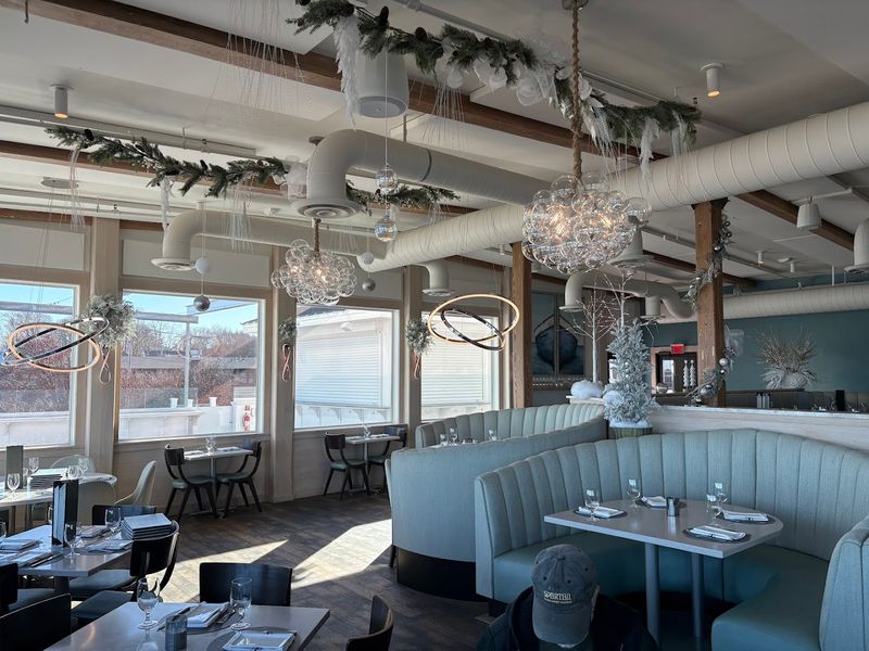 An Ambiance Where Modern Design Meets Coastal Charm