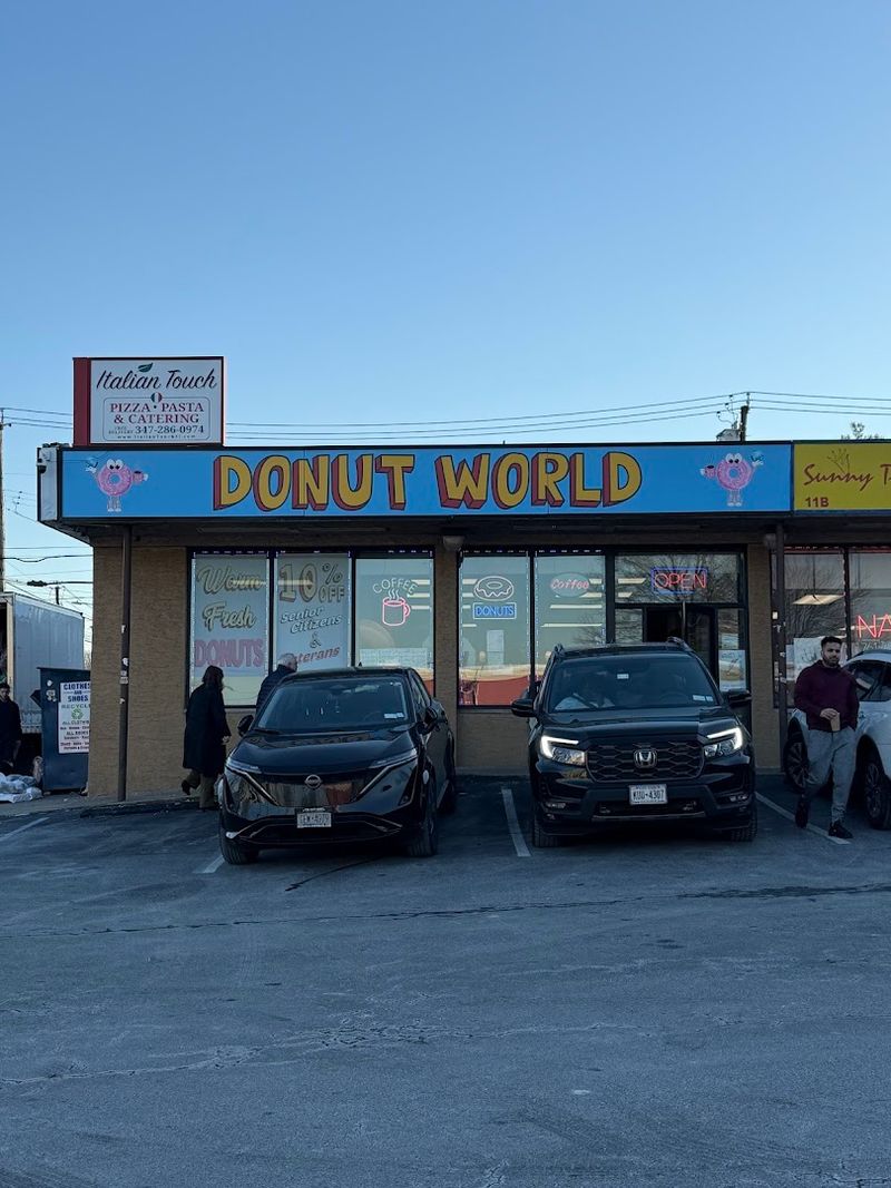 Donut World On Holden Boulevard