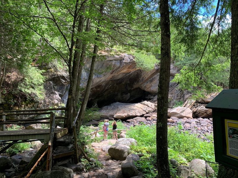 Natural Stone Bridge And Caves: The Park That Has It All