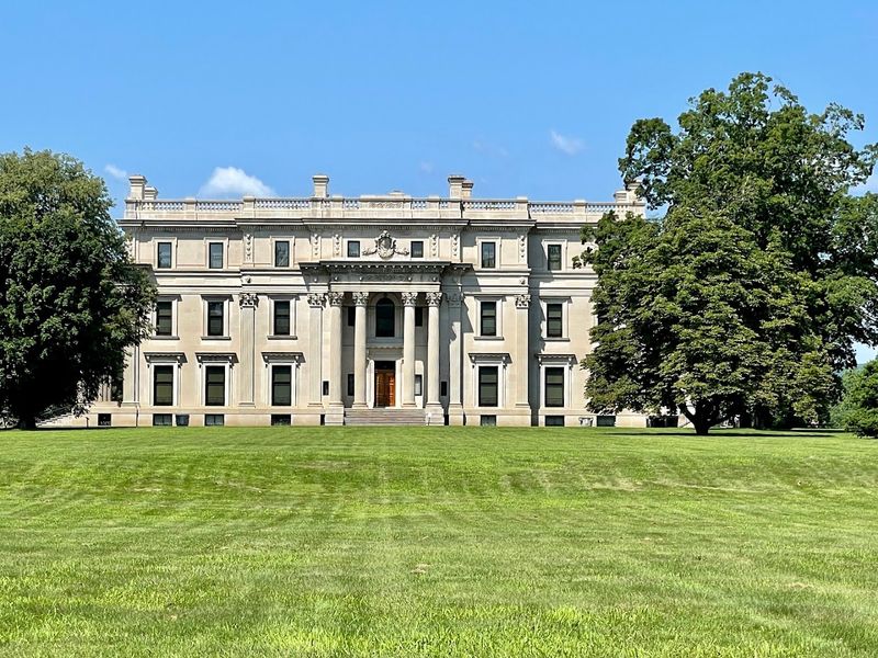 Welcome To Vanderbilt Mansion National Historic Site In Hyde Park