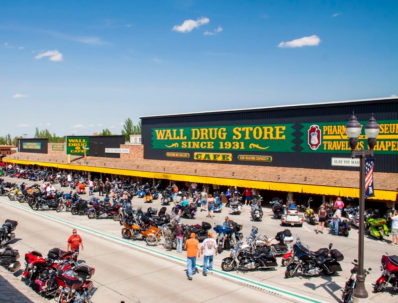 The Roadside Stop That Earned Its Fame
