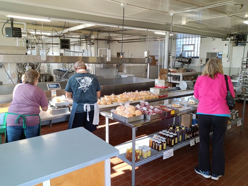 Helpful Staff And Samples Worth Enjoying