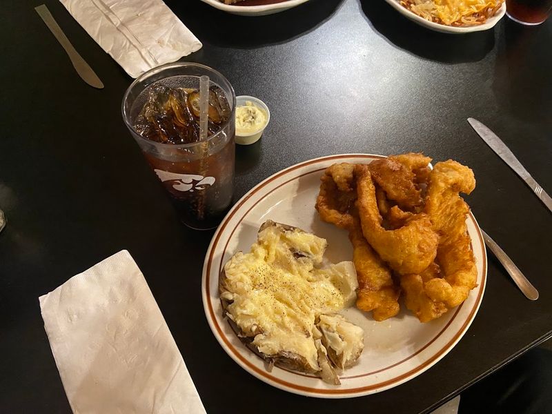 The Friday Walleye Dinner Everyone Talks About