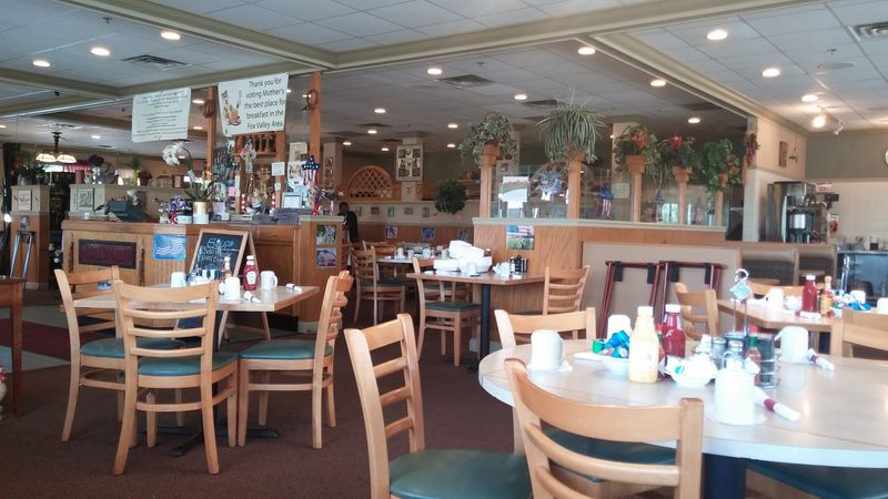 Why This Comfort Food Stop Is Worth The Drive