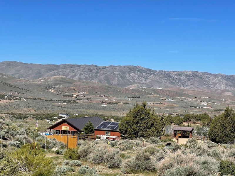 The High Desert Setting Is Half the Experience