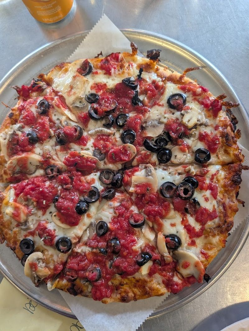 The Pizza That Keeps People Talking