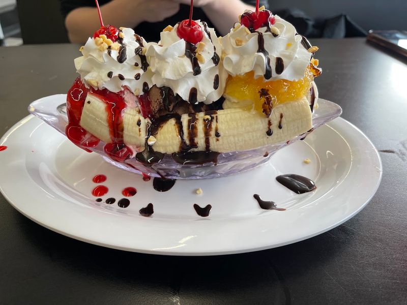 Hand-Dipped Ice Cream Magic