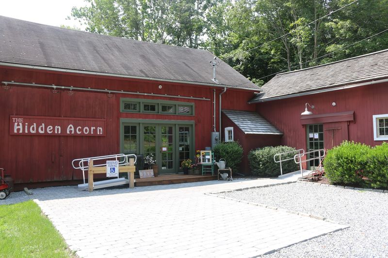 Woodbury's Antique Capital Status