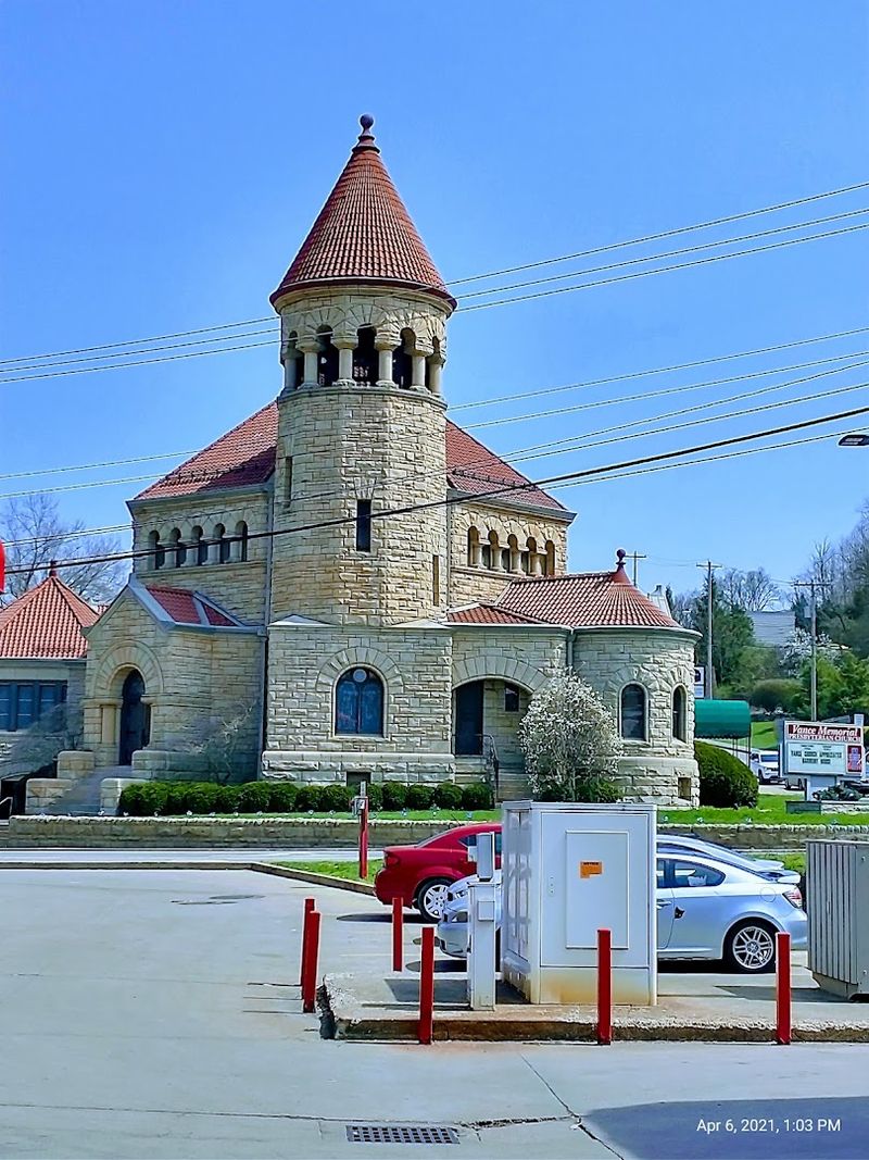 Community Amenities And Services