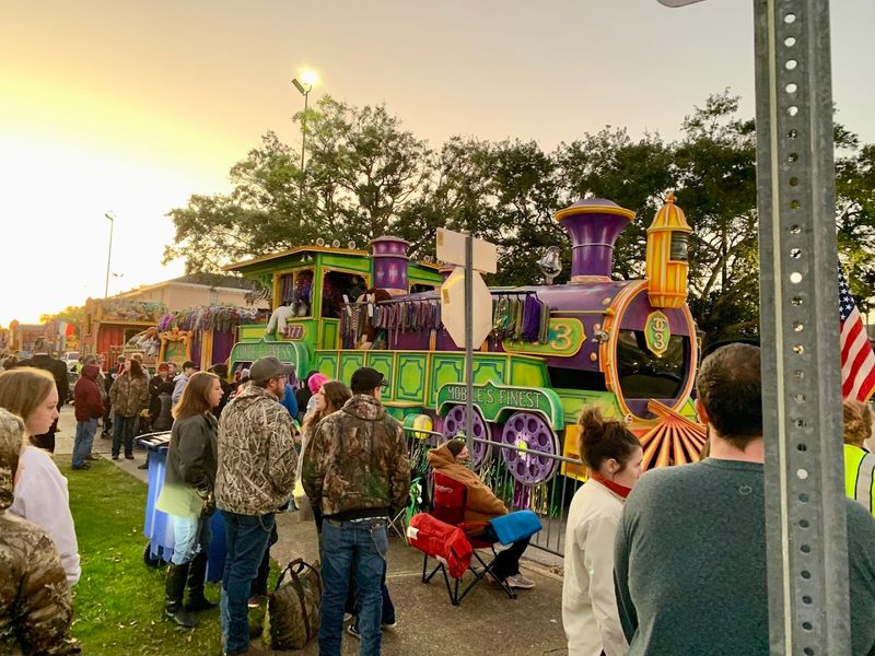How MoonPies Became Parade Royalty