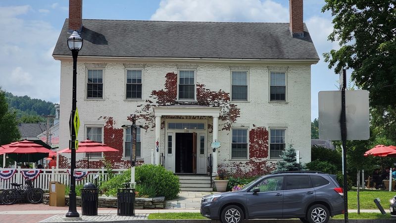 Food, Flavor, and the Farm-to-Table Tradition
