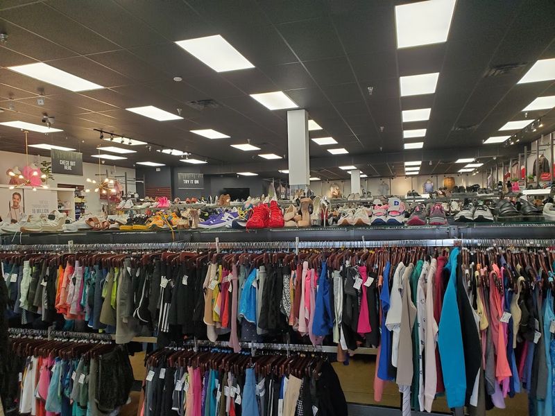 How Selling Your Clothes Works