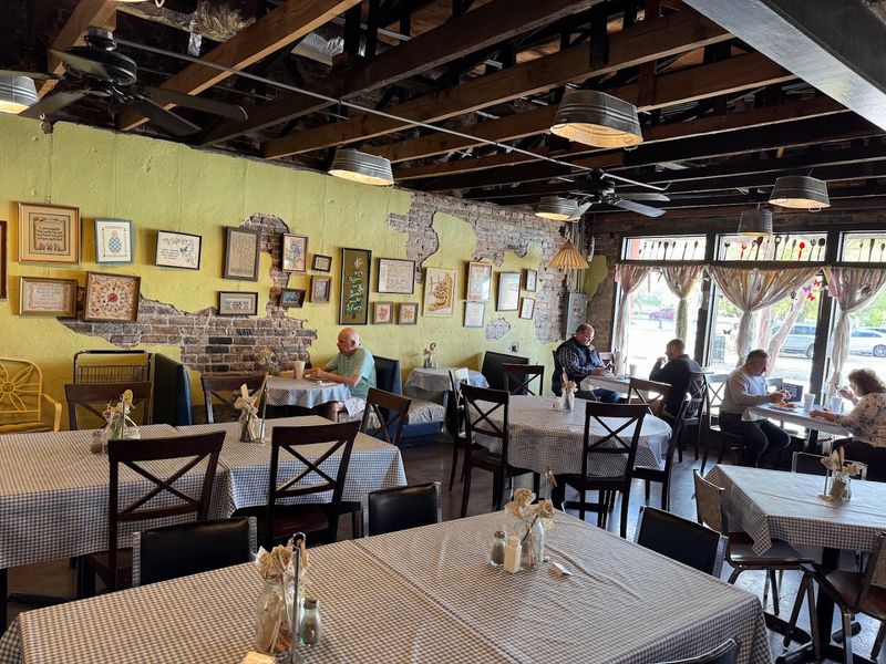 GrateFull Soul — Hattiesburg's Heartfelt Dessert Destination
