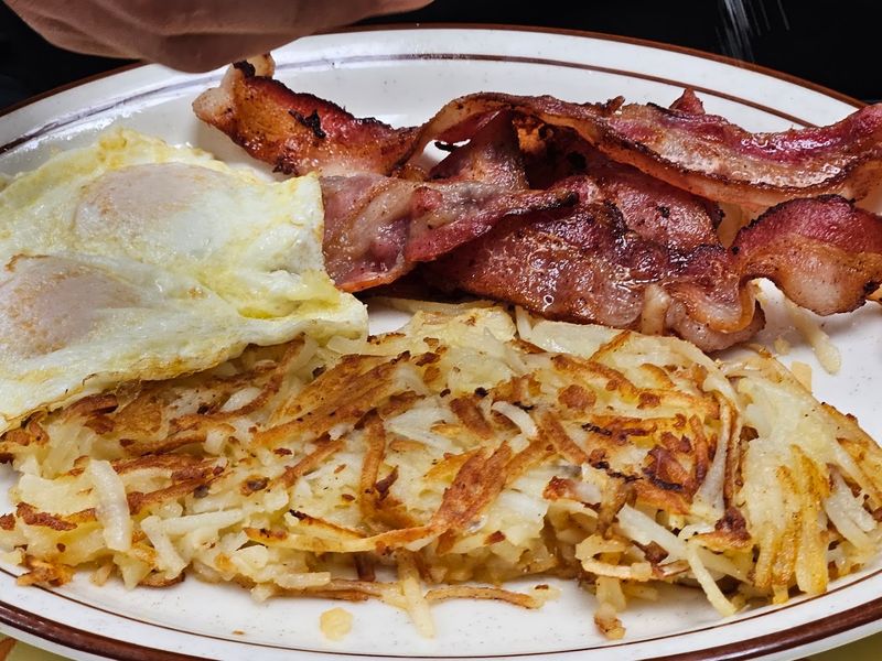 Jack's Café - A Breakfast And Lunch Legend On Kietzke Lane