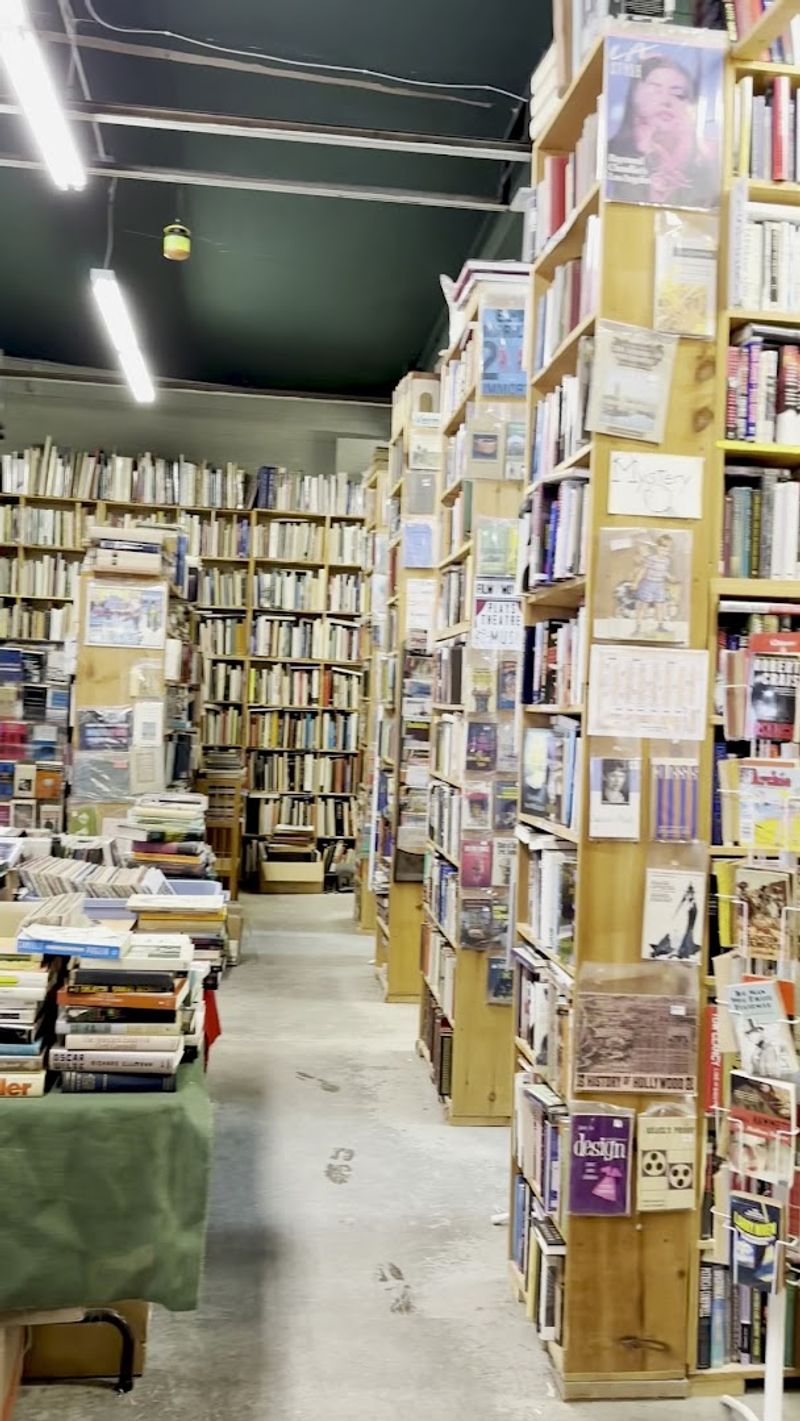 Monroe Street Books, Middlebury, VT