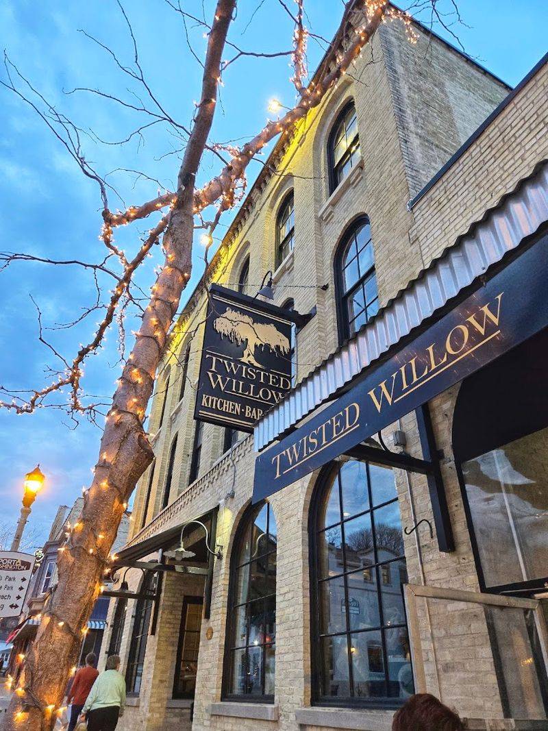 Twisted Willow Restaurant
