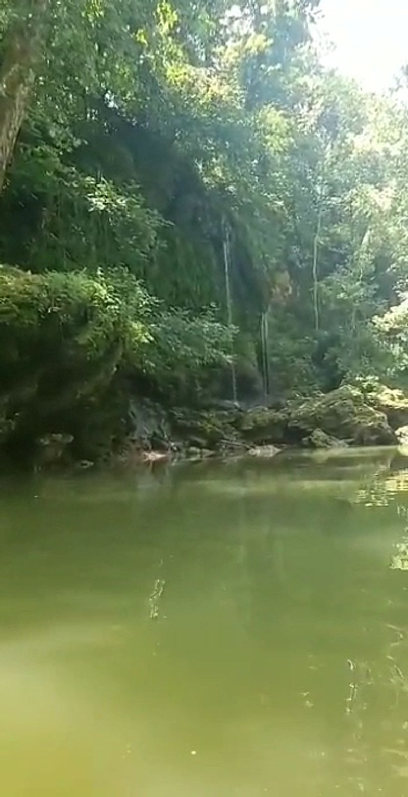 An 8,200-Acre Lake Leaves Room For Adventure