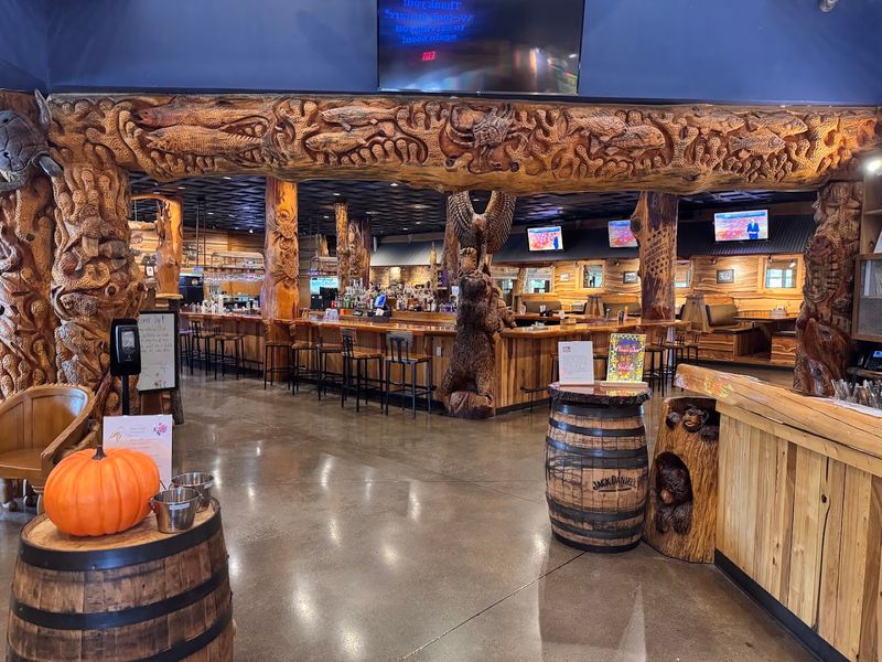 Harpoon Harry's Crab House - Pigeon Forge