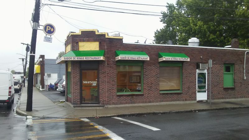 Sabor De Minas Restaurant