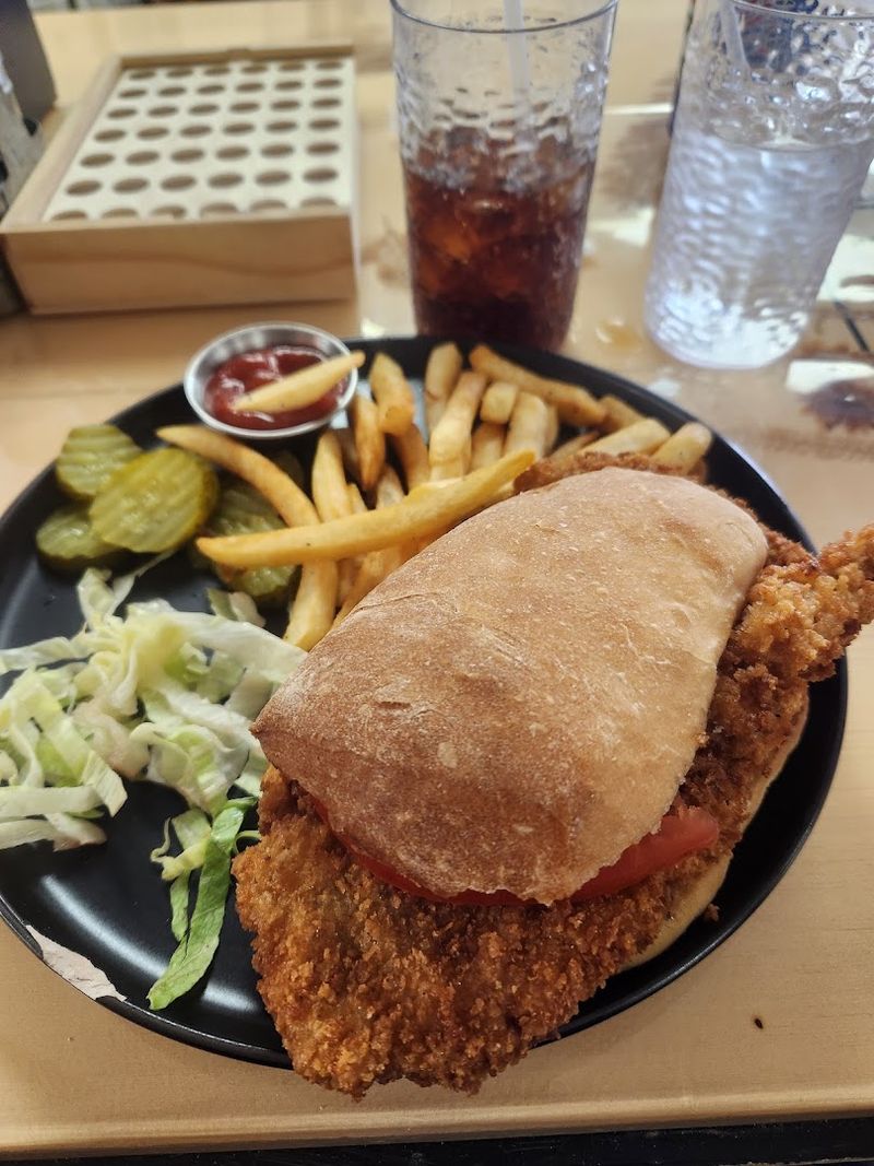 Lunch And Dinner Worth Driving Across The County For