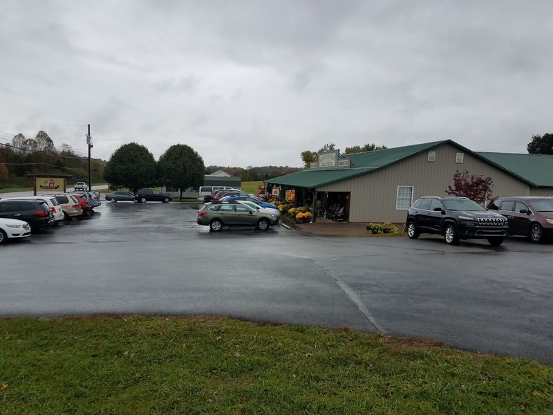 The Farmer's Daughter | Southern, Chuckey