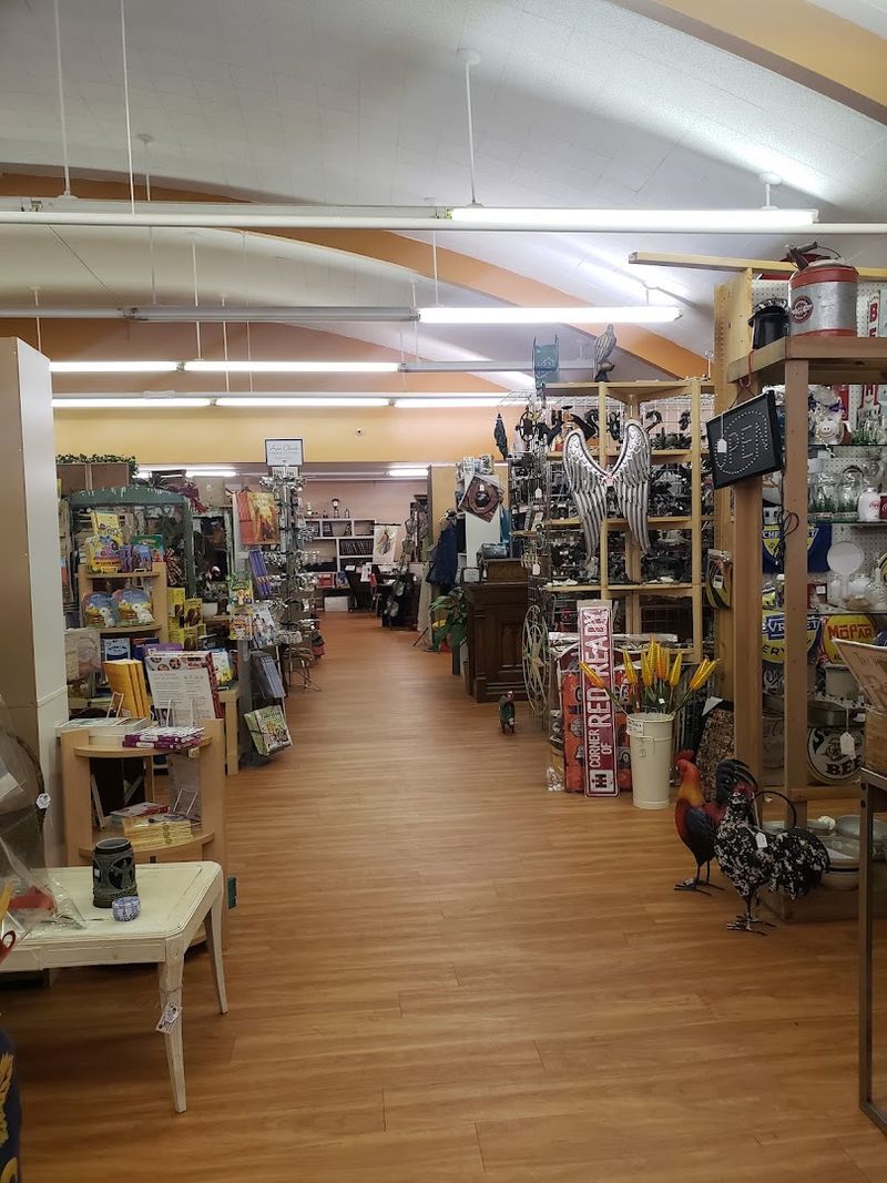 The Mall Blends True Antiques With Fun Everyday Collectibles