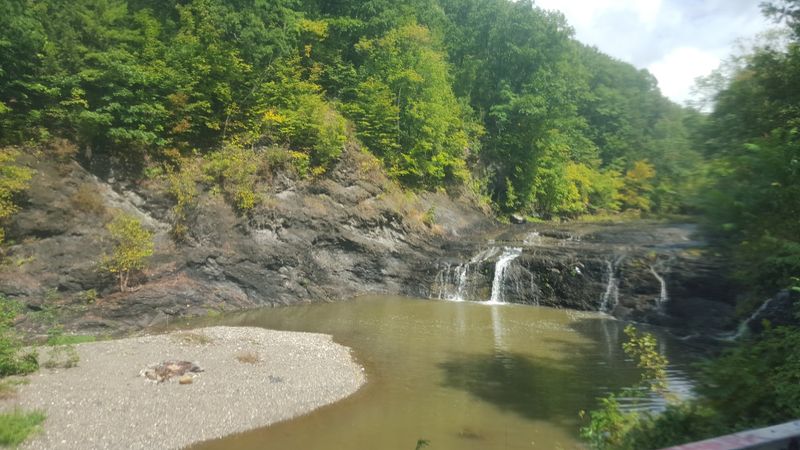 Tomhannock Creek
