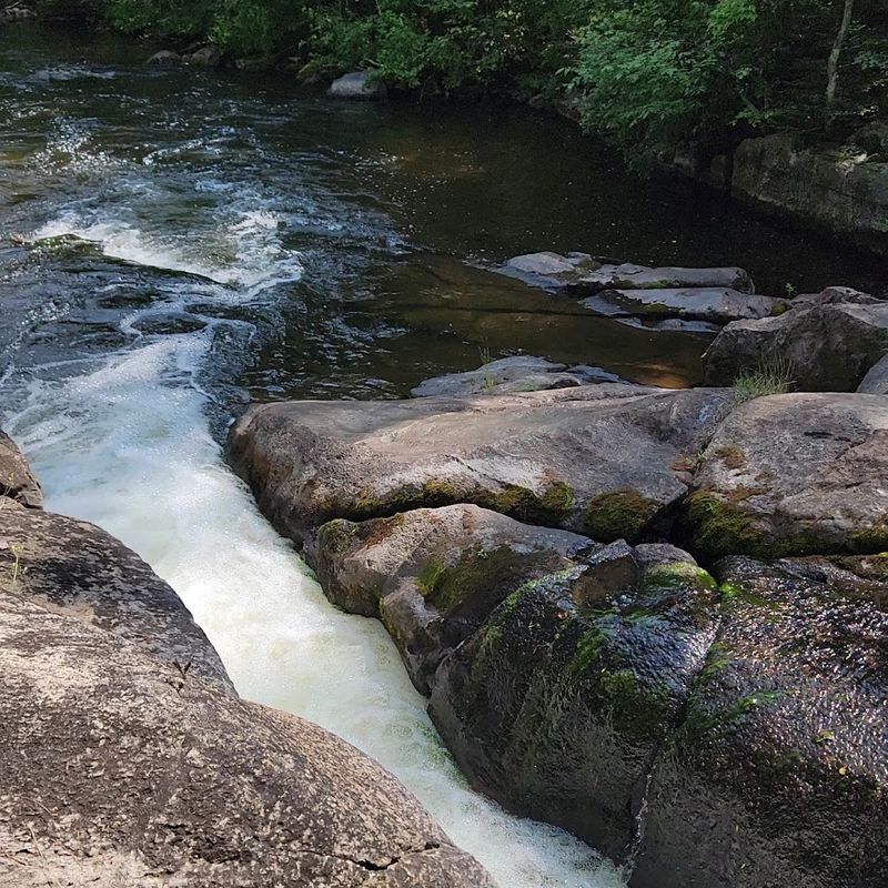 Four Foot Falls