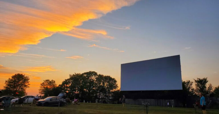 Cars Line Up Early For Movie Night At This Wisconsin Drive-In Theater