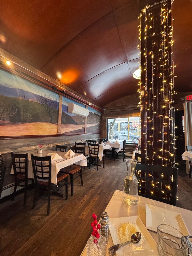 Rino's Place 