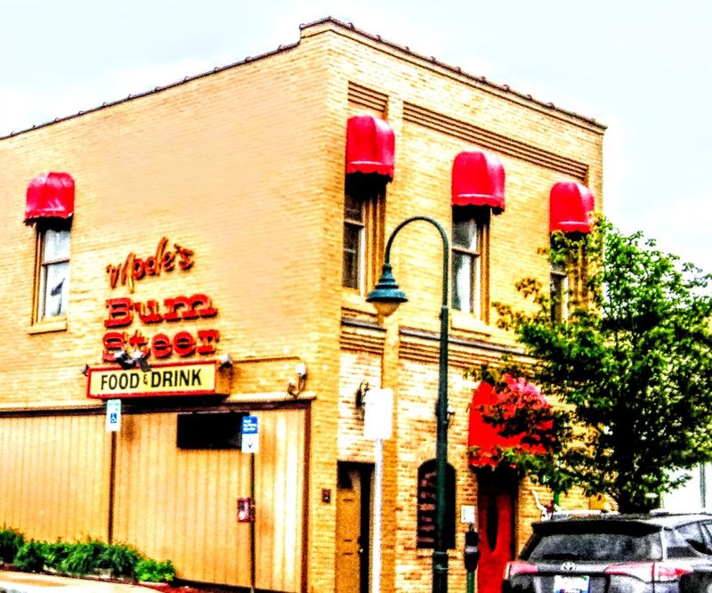 Fifty Years Of Steakhouse History Still Fill These Tables