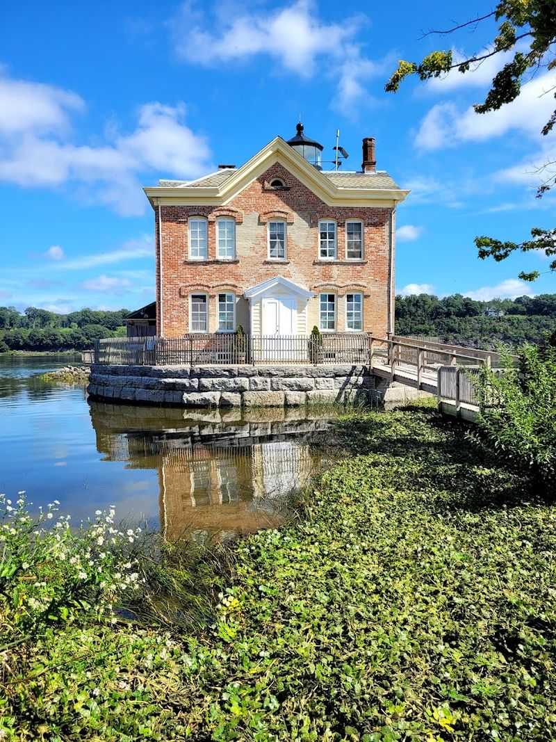 Public Tours Let Everyone In On The History
