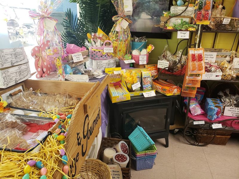 Custom Gifts And Baskets Worth Giving And Receiving
