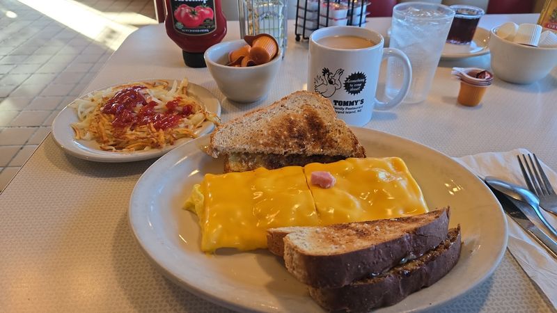 Service That Moves At Diner Pace
